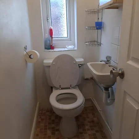 4 Bedroom Holiday House In Lenton Nottingham Exterior photo
