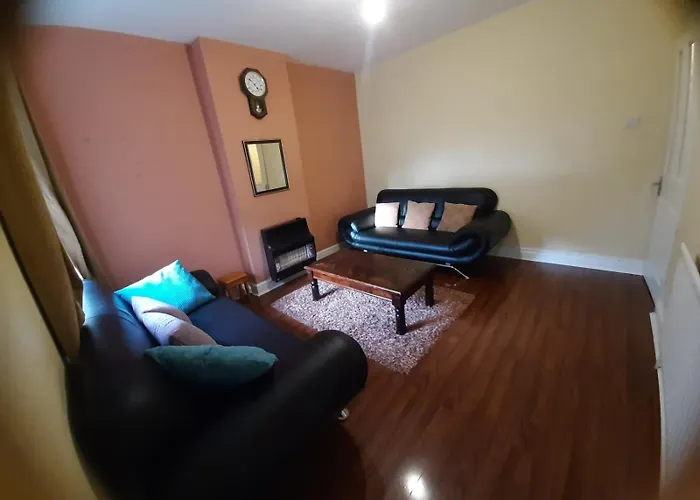 4 Bedroom Holiday House In Lenton